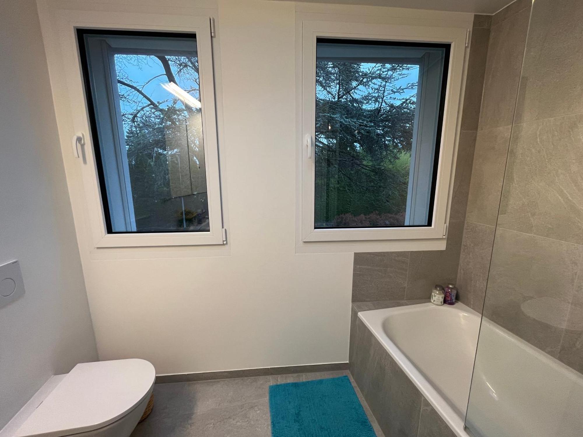 Modern House With Private Garden Apartamento