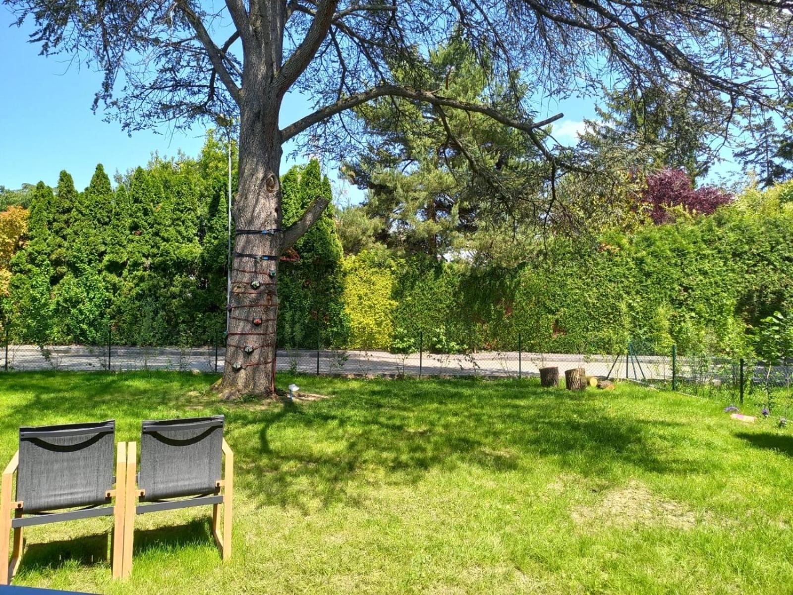 Modern House With Private Garden Apartment Geneva